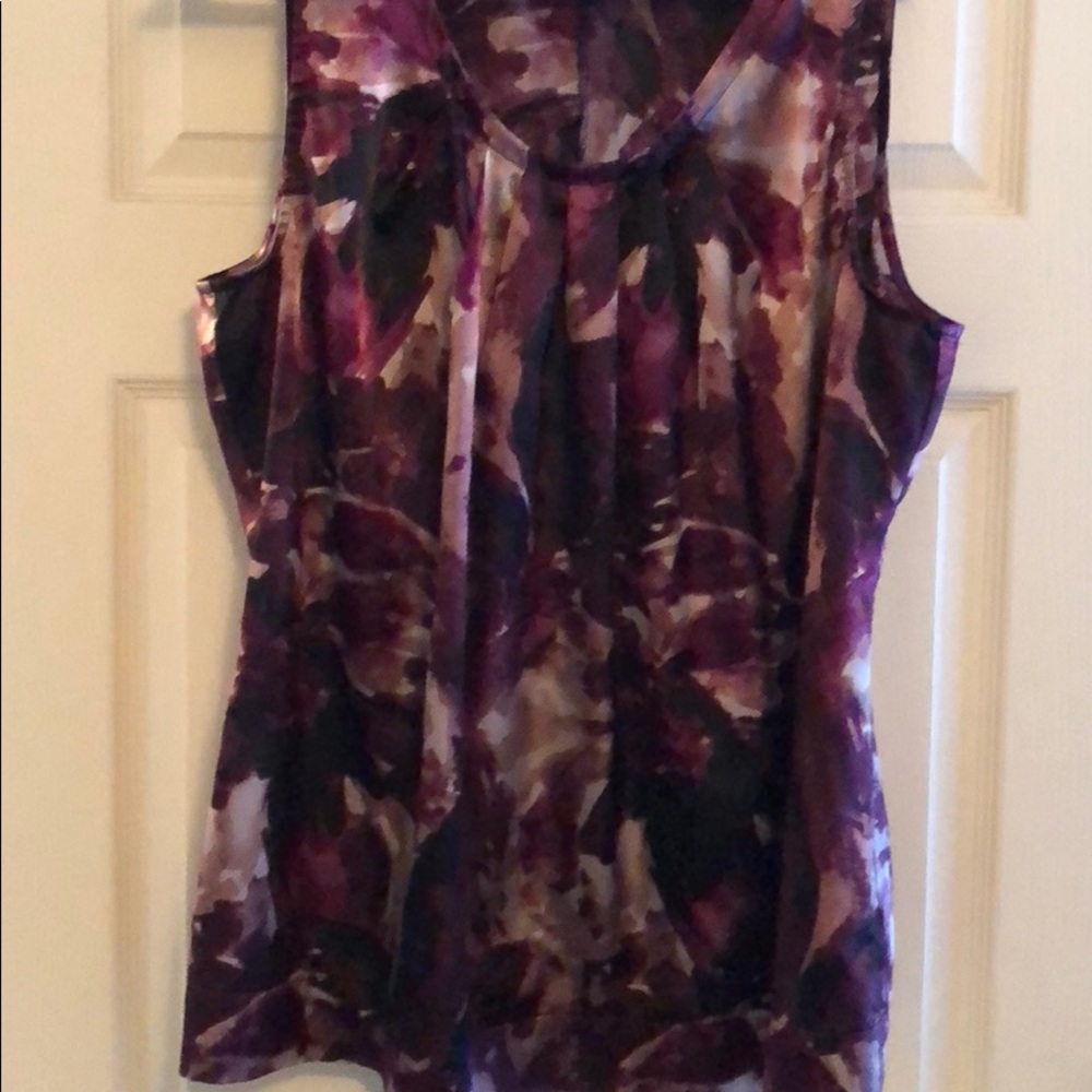 People sleeveless top